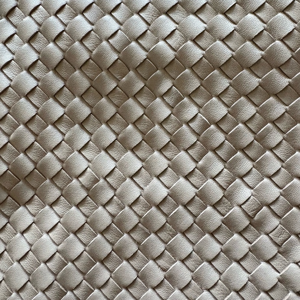 Quince taupe Woven Shoulder Bag - Picture 4 of 5